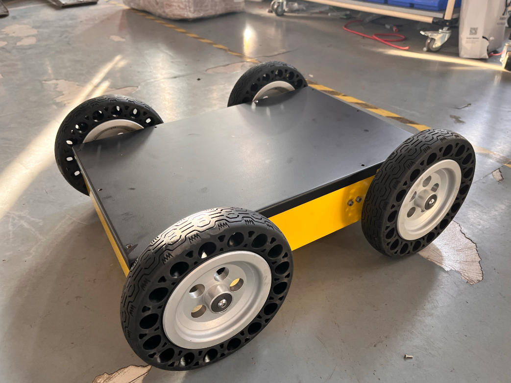 Wheeled Chassis Mobile Platform: High-Performance and Adaptable Chassis