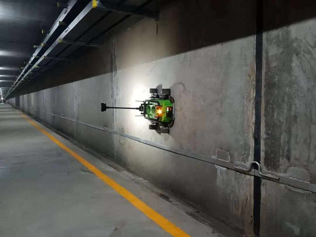 Best Price Autonomous Crawler-Type Wall Climbing Robot for Facade Cleaning and Infrastructure Maintenance