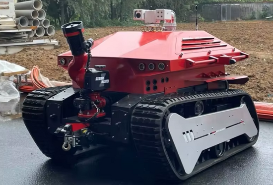 Strong off-road and terrain-adaptation capabilities