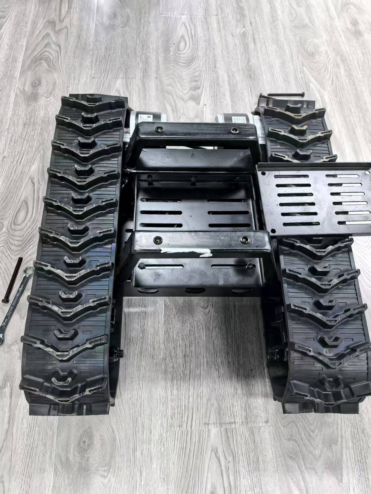 Discover the Science Behind High Speed Tracked Chassis Robots